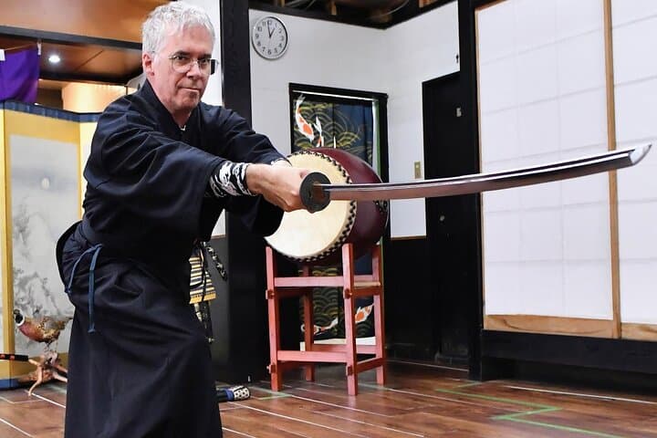 Osaka Samurai Sword Experience: Bushido Trial Slashing Near Osaka Castle photo 6