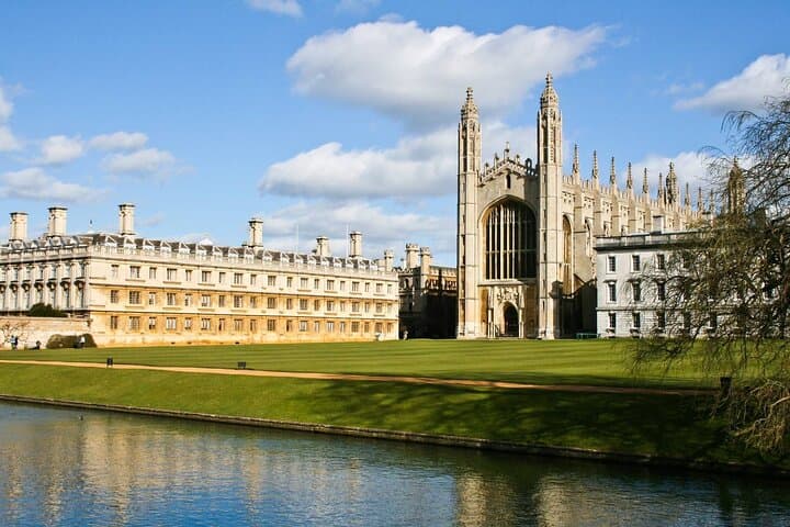 8-Day UK Mini Group Tour: England, Scotland & Oxbridge Highlights photo 4