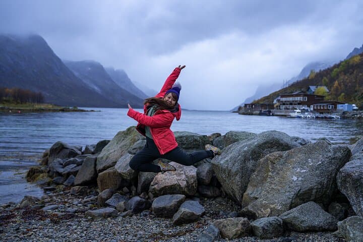 Tromsø Fjord Big-Bus Expedition: Arctic Wildlife & Photography photo 2