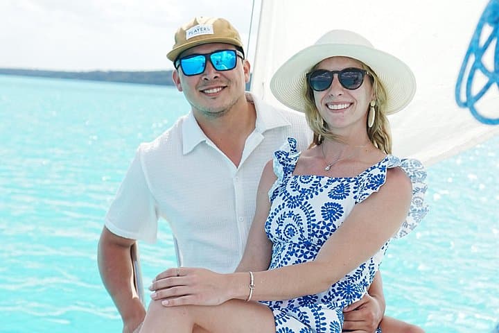 Sail the Bacalar Lagoon: Open-Bar Sailing Through the Lagoon of Seven Colors photo 2