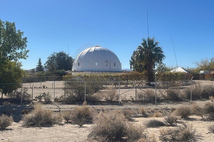 Joshua Tree Architecture & Desert Art Tour — Iconic Homes, Domes & Sculptures photo 6