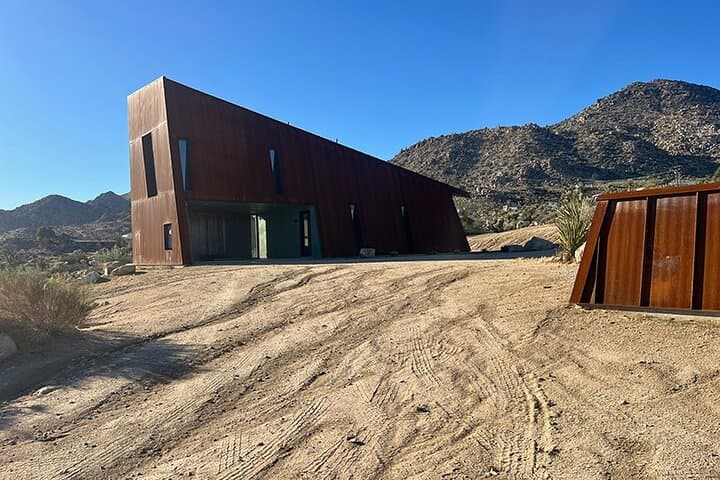 Joshua Tree Architecture & Desert Art Tour — Iconic Homes, Domes & Sculptures