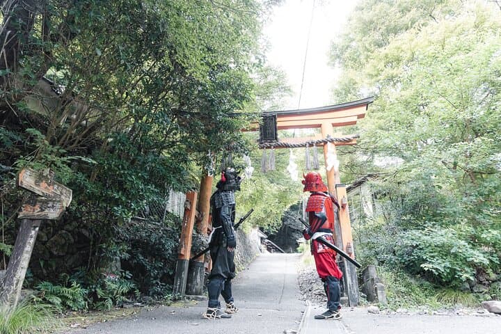 Walk Like a Samurai: Arashiyama Samurai Armor Rental and 90-Minute Stroll photo 6