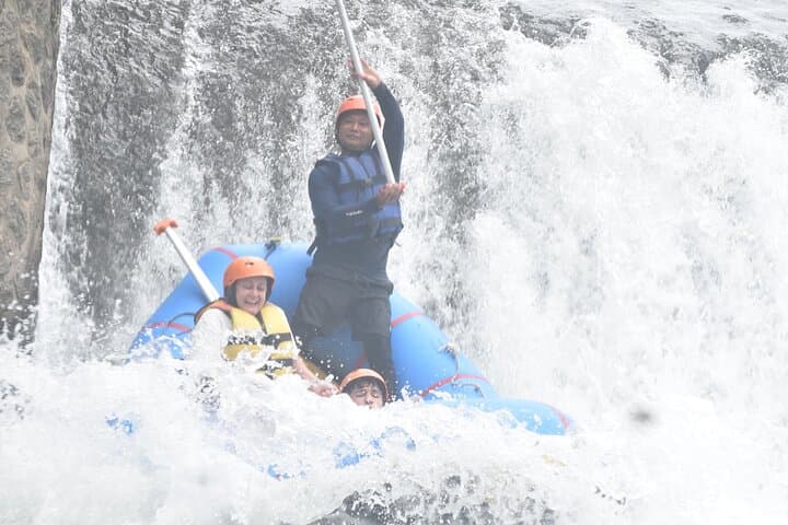 Telaga Waja White Water Rafting — 16km Bali River Adventure with Lunch photo 5