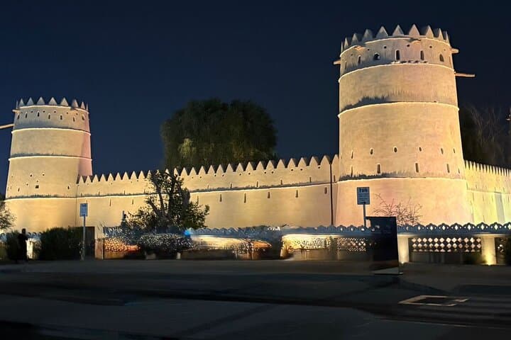 Al Ain Fortresses & Heritage Tour: Oases, Forts, and Jebel Hafeet photo 5