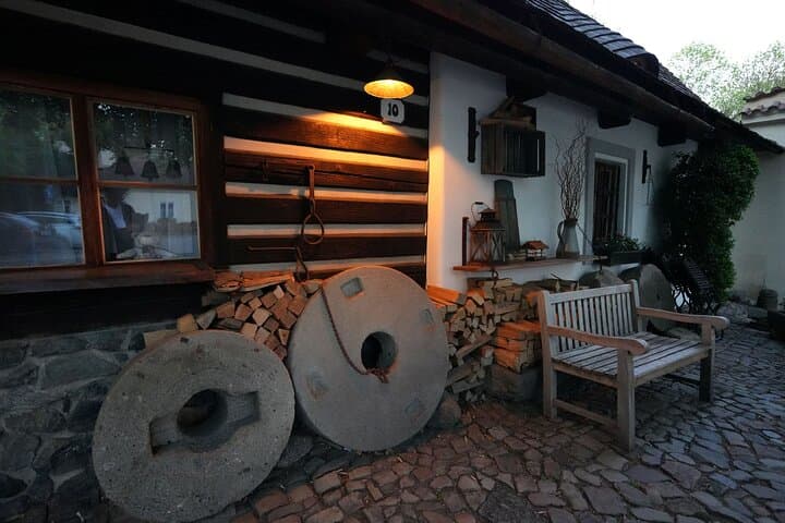 Prague Night Walk: Alchemy, Legends & Mysteries of Nový Svět and Malá Strana photo 3