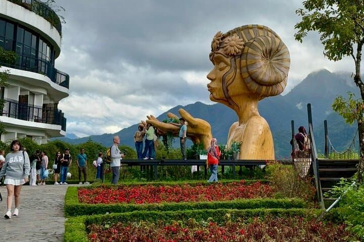 Sapa Private Car Day Trip: Cat Cat Village, Moana & Fansipan in 8 Hours photo 3