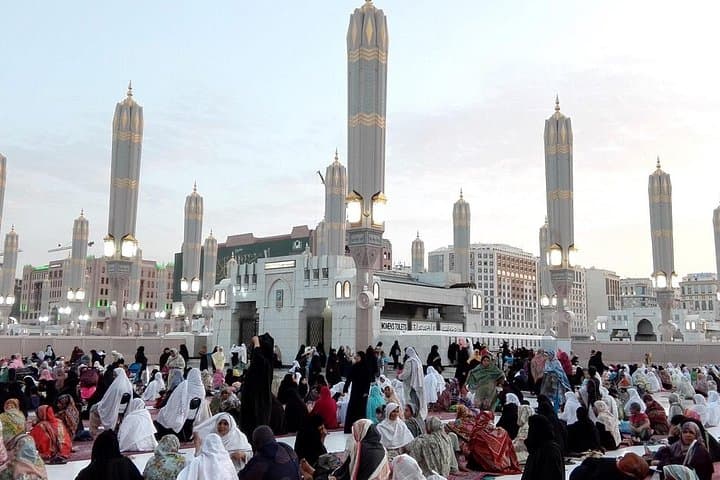 Mecca Day Tour from Jeddah: Kaaba Kiswah, Two Holy Mosques Exhibition & Wadi Fatimah photo 1