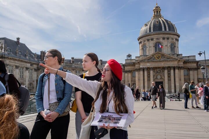 Official Emily in Paris Filming Locations Walking Tour — Explore Paris On Foot photo 6