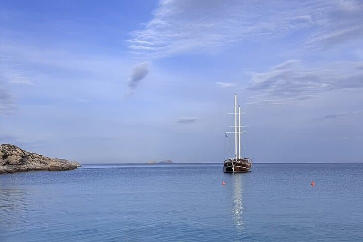 Private Mykonos Sunrise Tour - Kalafatis, Agios Sostis & Lighthouse Views
