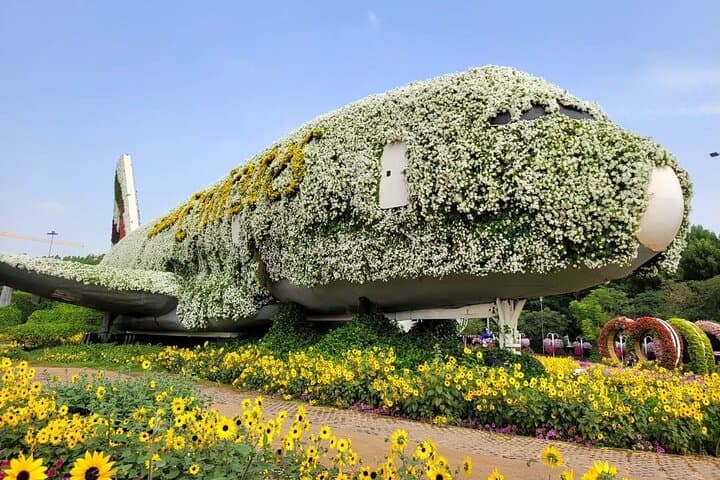 Visit Dubai Miracle Garden: Tickets, Transfers & Practical Tips photo 6