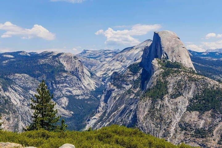 Los Angeles to Yosemite Road Trip: Sequoias, Desert Red Rocks & Valley Views photo 5