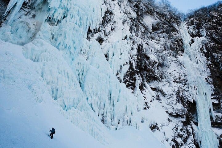 Snowshoe to Yonako Fudo: Japan’s Grand Icefall Adventure photo 3
