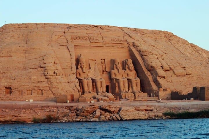 Private Day Trip to Abu Simbel from Aswan — Ramses II Temples & UNESCO Rescue photo 4