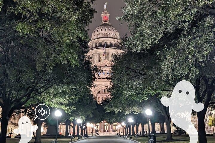 Ha Ha Haunted Austin: Guided Downtown Ghost Walking Tour