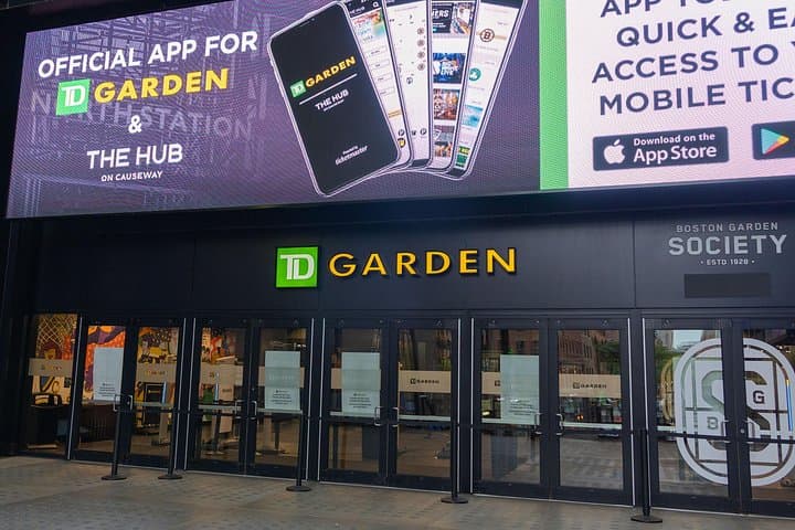 Boston Pre-Game North End Food & Axe Throwing Tour — Pizza, Freedom Trail and TD Garden photo 3