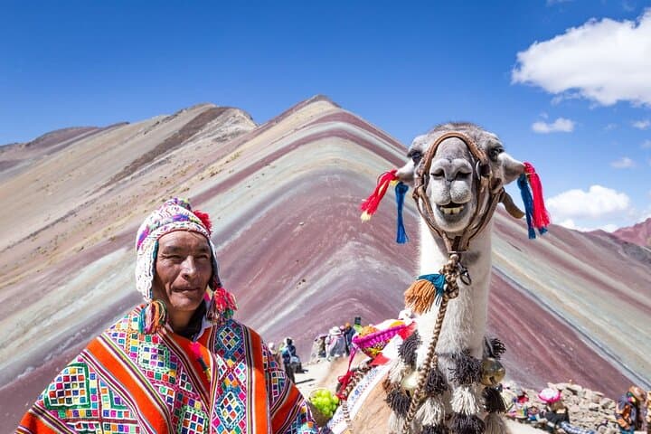 Overnight to Rainbow Mountain: 2D1N Vinicunca Tour with Cusipata Hotel photo 4