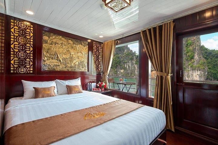 Bai Tu Long Bay 2-Day Cruise: Kayak Cap La, Thien Canh Son Cave & Overnight Boat photo 1