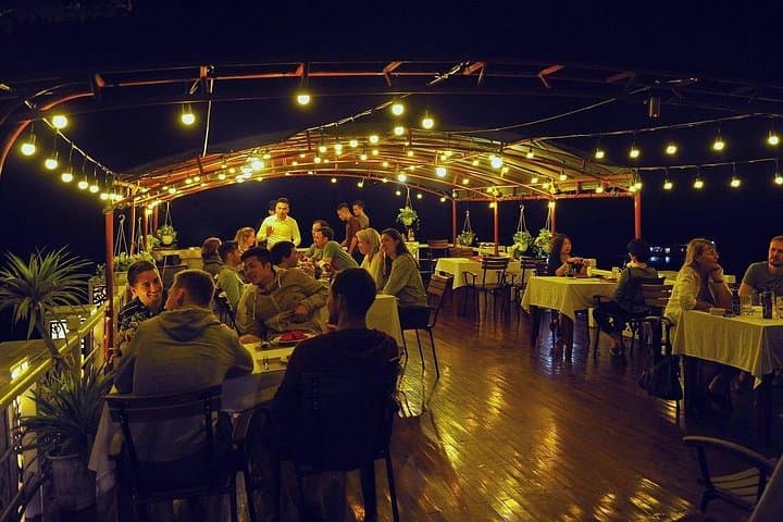 Bai Tu Long Bay 2-Day Cruise: Kayak Cap La, Thien Canh Son Cave & Overnight Boat photo 4