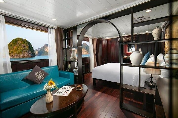 Bai Tu Long Bay 2-Day Shared Cruise — Thien Canh Son, Vung Vieng & Overnight on Deck photo 3