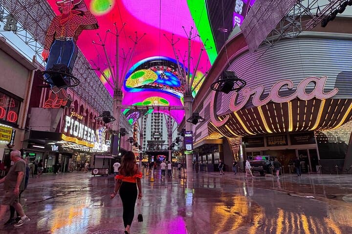 Fremont Street Walking Tour: Historic Downtown Las Vegas in One Hour photo 2