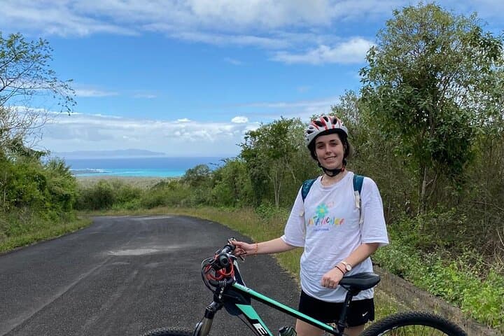 Santa Cruz Bicycle Rental — Explore Galapagos Beaches, Lava Tunnels & Tortoise Reserves photo 2