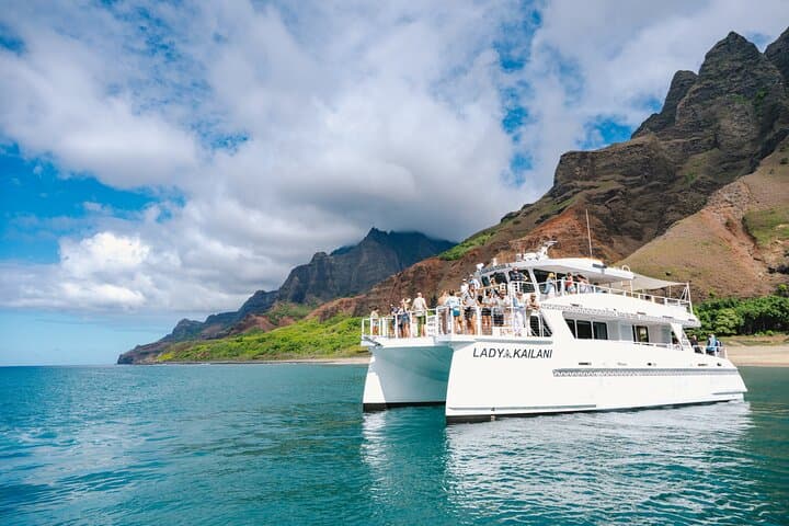 Experience Kauai’s Na Pali Coast Aboard the Lady Kailani Luxury Catamaran