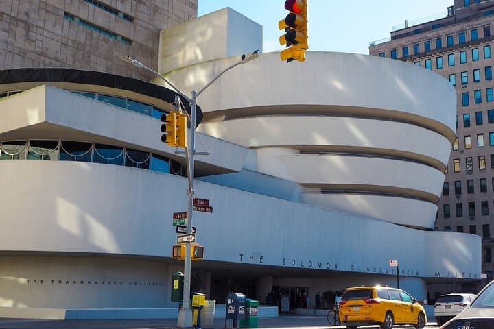 Guggenheim Ticket & Carnegie Hill Audio Walking Tour — NYC Museum Mile Guide