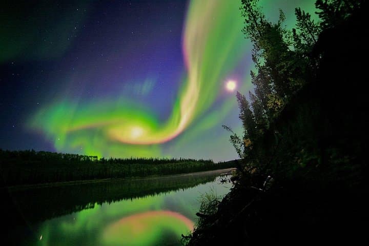 3-Day Whitehorse Adventure: Dog Sledding, Indigenous Culture & Northern Lights photo 4
