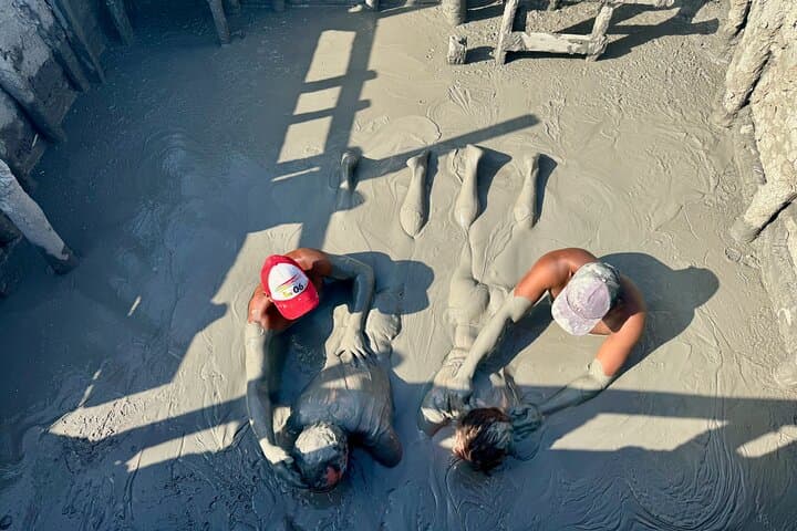 Private Mud Volcano (El Totumo) Experience Near Cartagena with Local Empanadas