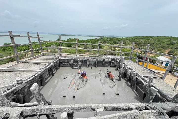 Private Mud Volcano (El Totumo) Experience Near Cartagena with Local Empanadas photo 6