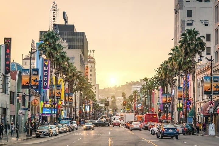 Hollywood Walk of Fame Guided History Tour — Hollywood Boulevard Walking Experience photo 6