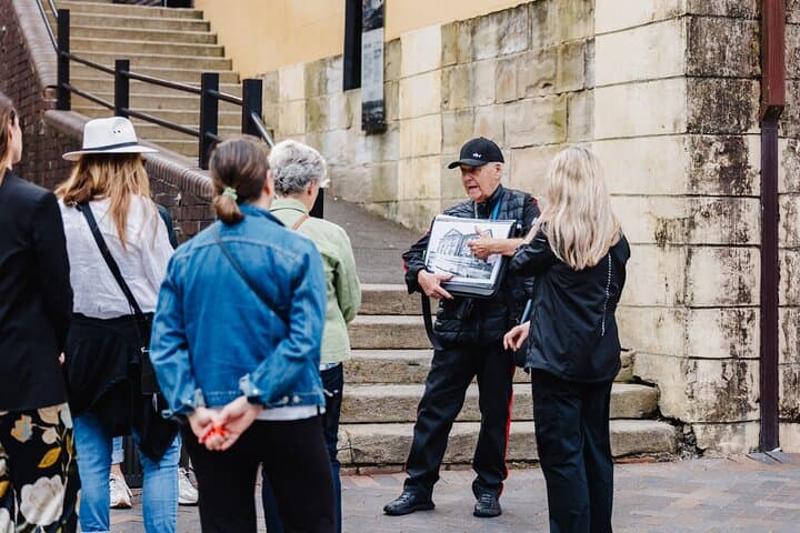 Quick Cultural Walk: The Rocks & Sydney Harbour 1-Hour Express Tour photo 3