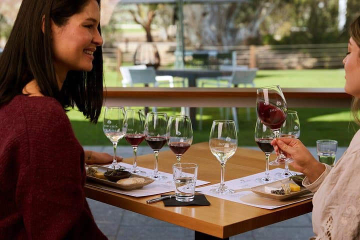 Barossa Taste and Graze: Self-Guided Food and Wine Trail from Jacob’s Creek to Grant Burge