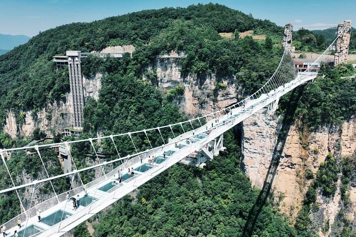 Zhangjiajie Grand Canyon Glass Bridge: What to Expect on the Cloud Sky Walk