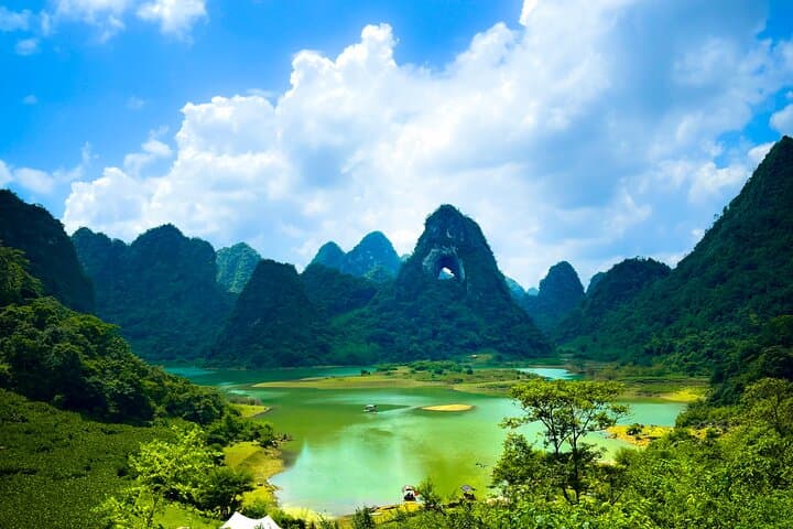 Cao Bang 3-Day Easy Rider Motorbike Loop: Ban Gioc, Khau Coc Cha & Homestays