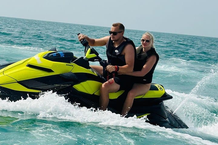 30-Min Jet Ski Tour to Burj Al Arab & Dubai Coastline photo 4
