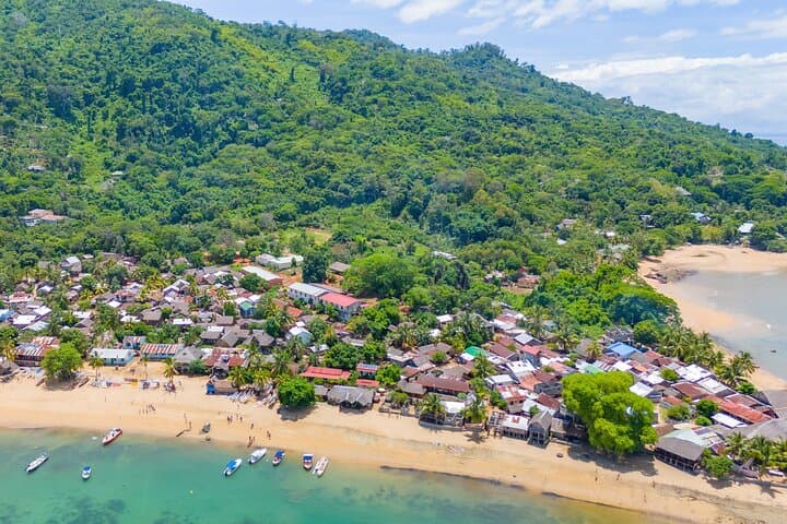 Private Day Tour to Nosy Komba & Nosy Tanikely: Snorkel, Lemurs, Beach BBQ photo 3