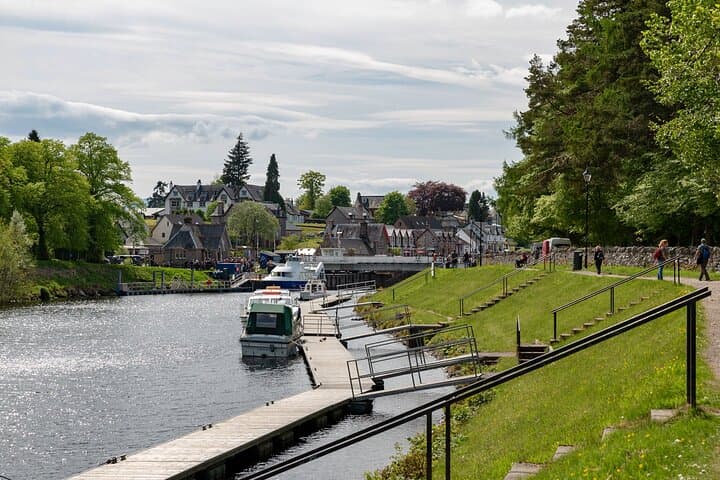 Loch Ness & Scottish Highlands Day Trip from Edinburgh (Spanish Guide) photo 6
