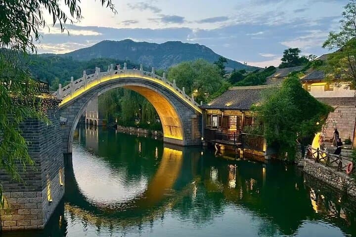 Private 2-Day Beijing Tour: Mutianyu Great Wall, Simatai Night View & Gubei Water Town photo 1