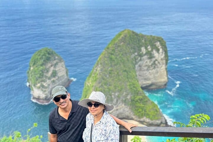 Nusa Penida Day Tour: Kelingking, Broken Beach & Crystal Bay in One Day photo 3
