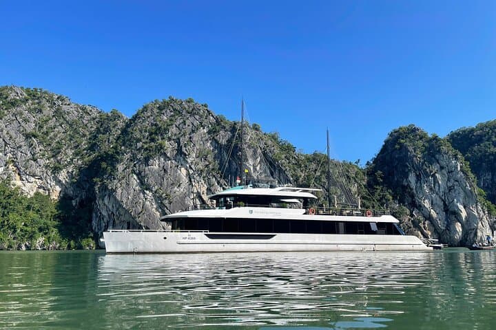 Day Catamaran Cruise to Lan Ha Bay from Hanoi — Jacuzzi, Kayaking & Water Slides photo 1