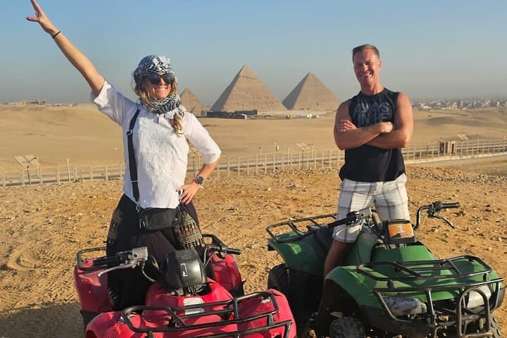 ATV Desert Safari Around the Giza Pyramids: 1-Hour Quad Bike Adventure
