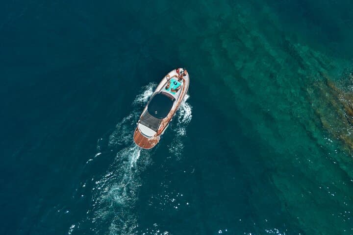Day boat from Sorrento to Positano & Amalfi — swim, snorkel, light lunch photo 2