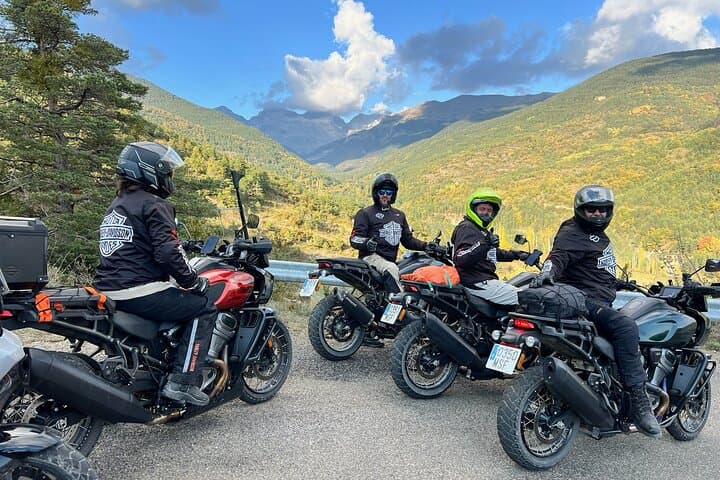 Alpujarra by Two Wheels: BMW & Harley Guided Motorcycle Tour in Sierra Nevada