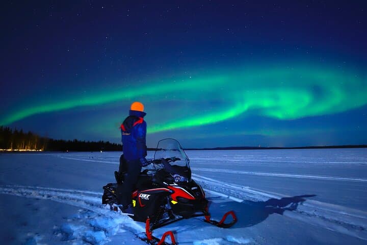 Chasing the Northern Lights on a Snowmobile Adventure in Rovaniemi photo 6