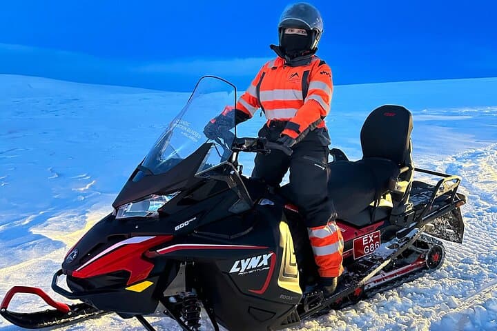 Golden Circle SuperJeep and Langjökull Snowmobile Adventure