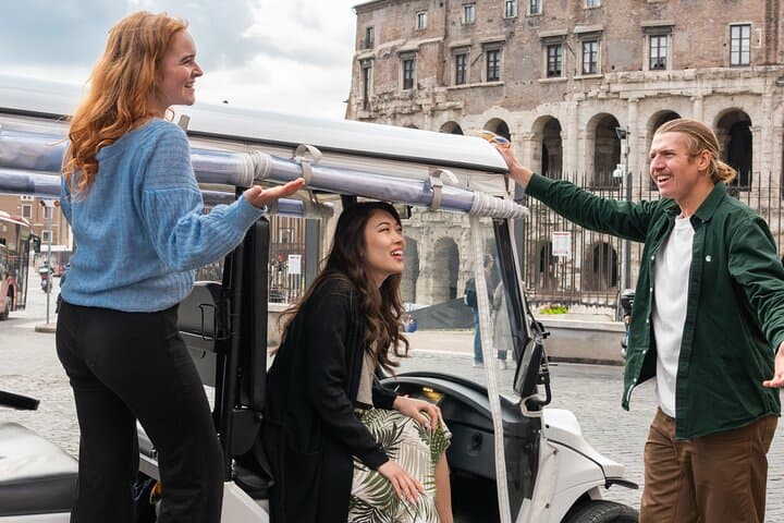 Rome Highlights by Golf Cart: Private 2.5-Hour City Sightseeing Tour