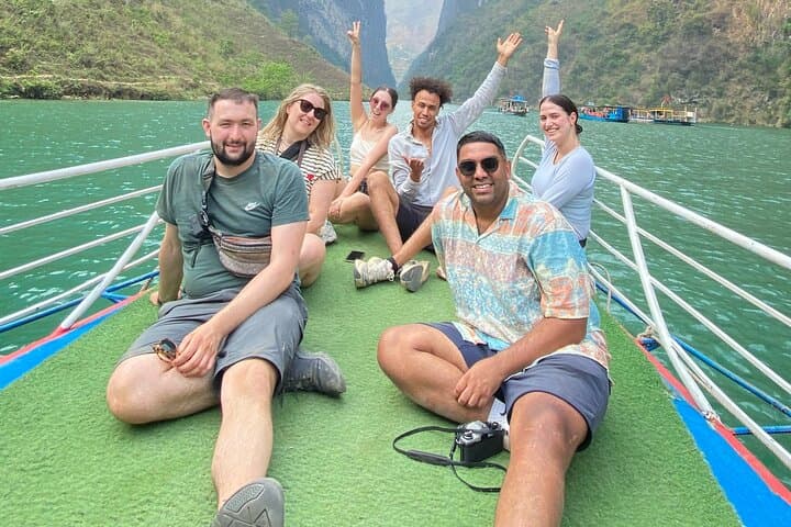 Ha Giang to Cao Bang 5-Day Loop: Ma Pi Leng, Ban Gioc & Dong Van photo 6