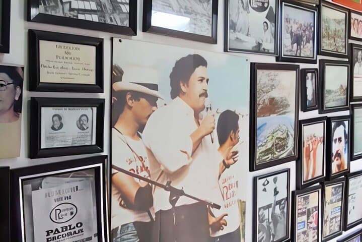 Medellín Beyond Narcos: Private Pablo Escobar History & Transformation Tour